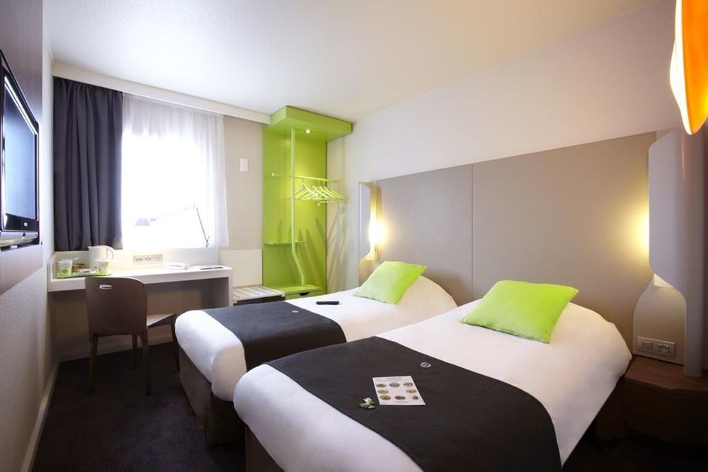 Campanile Hotel Бове Номер фото